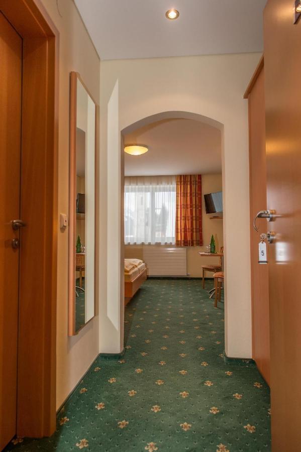 Pension Elisabeth ルスバッハ・アム・パス・クシュット 部屋 写真
